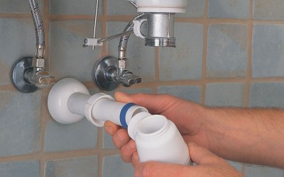 установка сифона для раковины